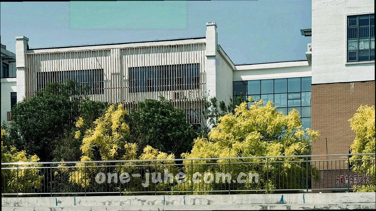 抽象地图上的六个节点与连线，节点用带编号感的小方块表示，纯图形没有文字